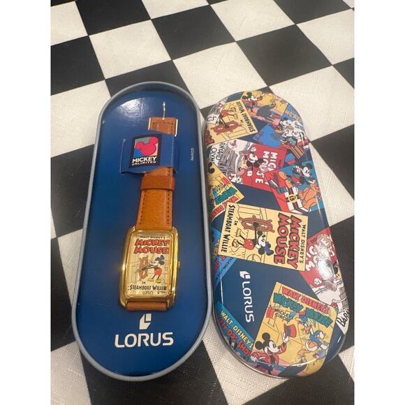 Vintage Lorus Steamboat Willie Mickey Mouse Disney watch NEW with original tim - Picture 5 of 6